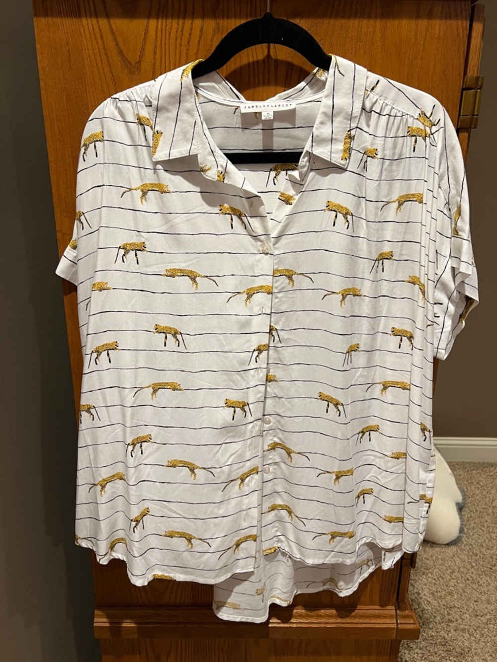 Jane and Delancey White Button-Up Blouse with Gold Fox Print